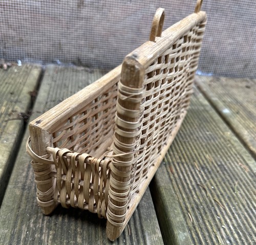 Wall pocket letter basket key - pocket,